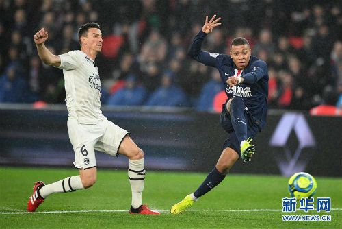 巴黎圣日耳曼4:3击败波尔多 卡瓦尼达成巴黎200球