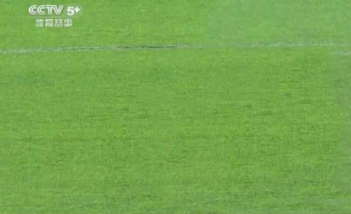 皇马1-0小胜赫塔菲 皇马六连胜超巴萨4分领跑积分榜